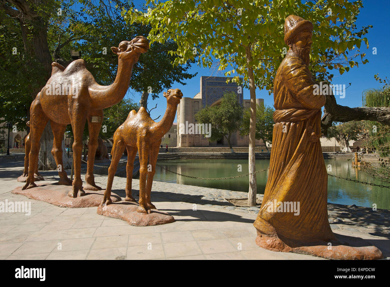 Camel drivers, sculpture at Labi-Hauz, Bukhara, Uzbekistan Stock Photo