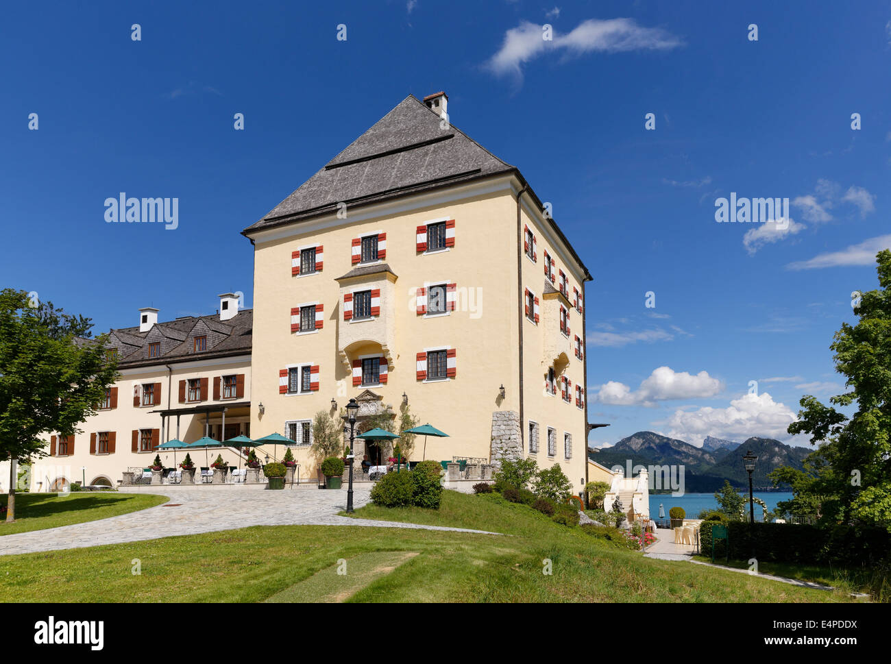Schloss Fuschl castle, Fuschlsee lake, Salzkammergut, Salzburg state, Salzburg State, Austria Stock Photo