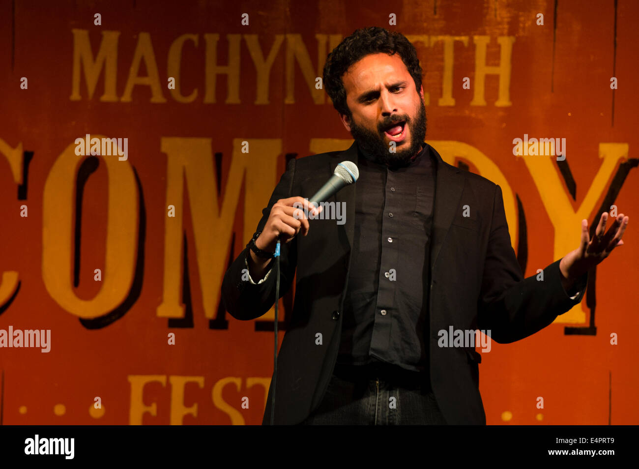 Nish kumar performing hires stock photography and images Alamy