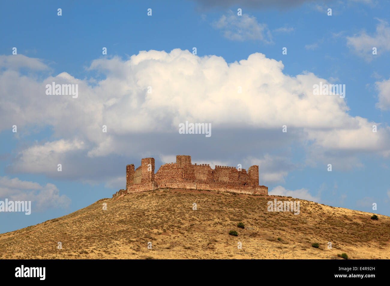 Almonacid castle ruin in Castilla-La Mancha, Spain Stock Photo