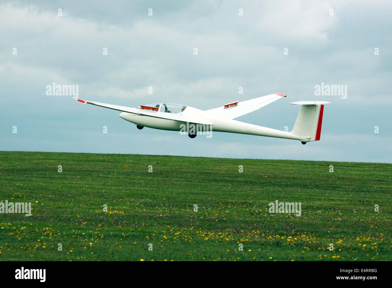 Airfield landing strip hires stock photography and images Alamy