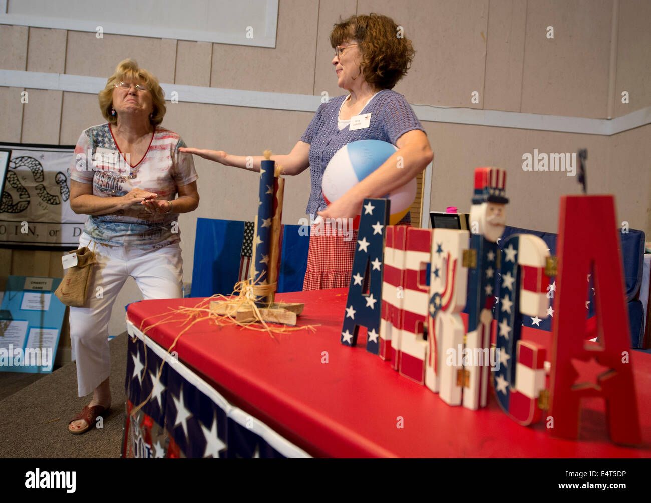 Central Texas Tea Party volunteers lead children in a one-week 'Vacation Liberty School' conservative education camp Stock Photo