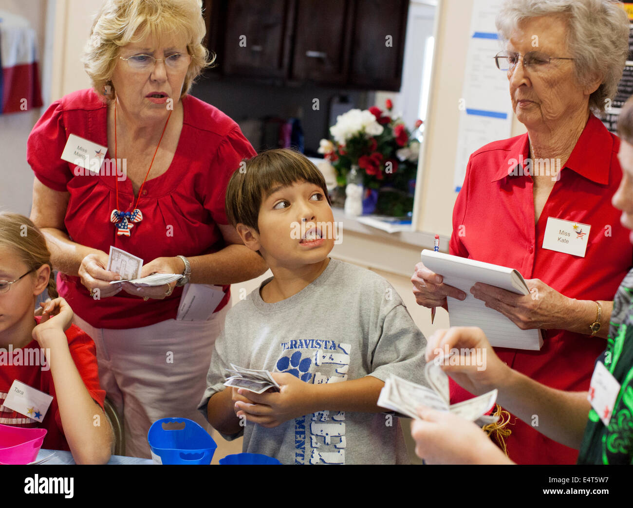 Central Texas Tea Party volunteers lead children in a one-week 'Vacation Liberty School' conservative education camp Stock Photo