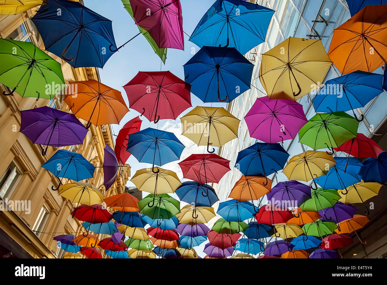 Parasol street hi-res stock photography and images - Alamy
