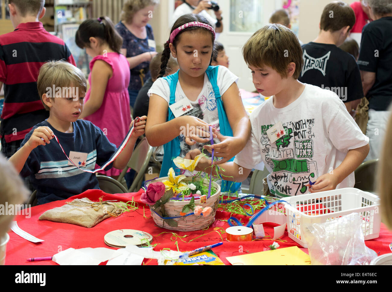 Central Texas Tea Party volunteers lead children in a one-week 'Vacation Liberty School' conservative education camp Stock Photo