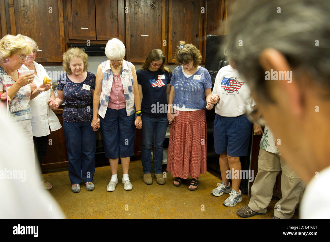 Central Texas Tea Party volunteers lead children in a one-week 'Vacation Liberty School' conservative education camp Stock Photo