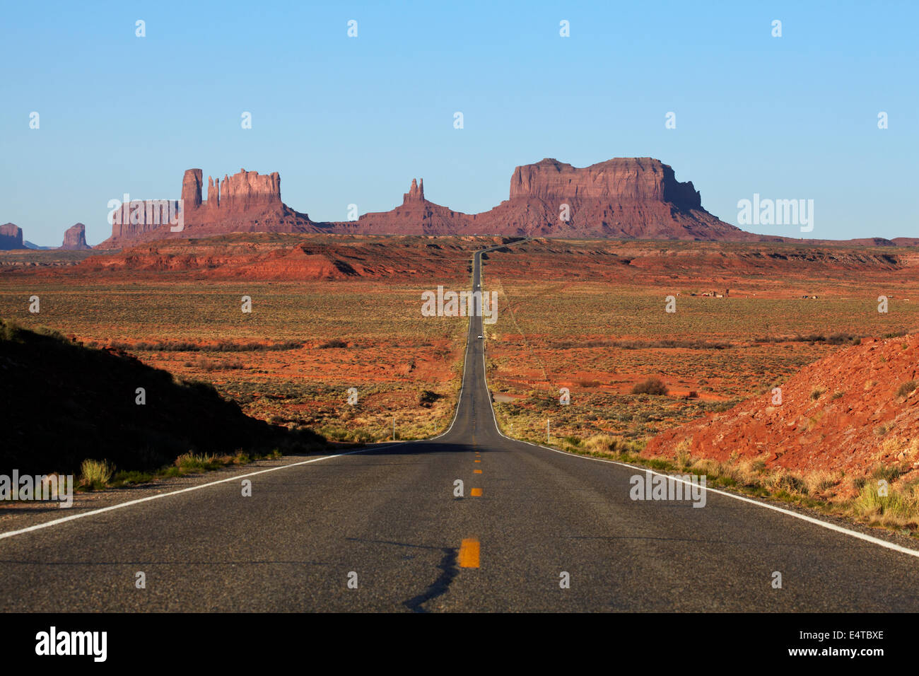U.S. Route 163 heading towards Monument Valley, Navajo Nation, Utah, near Arizona Border, USA Stock Photo