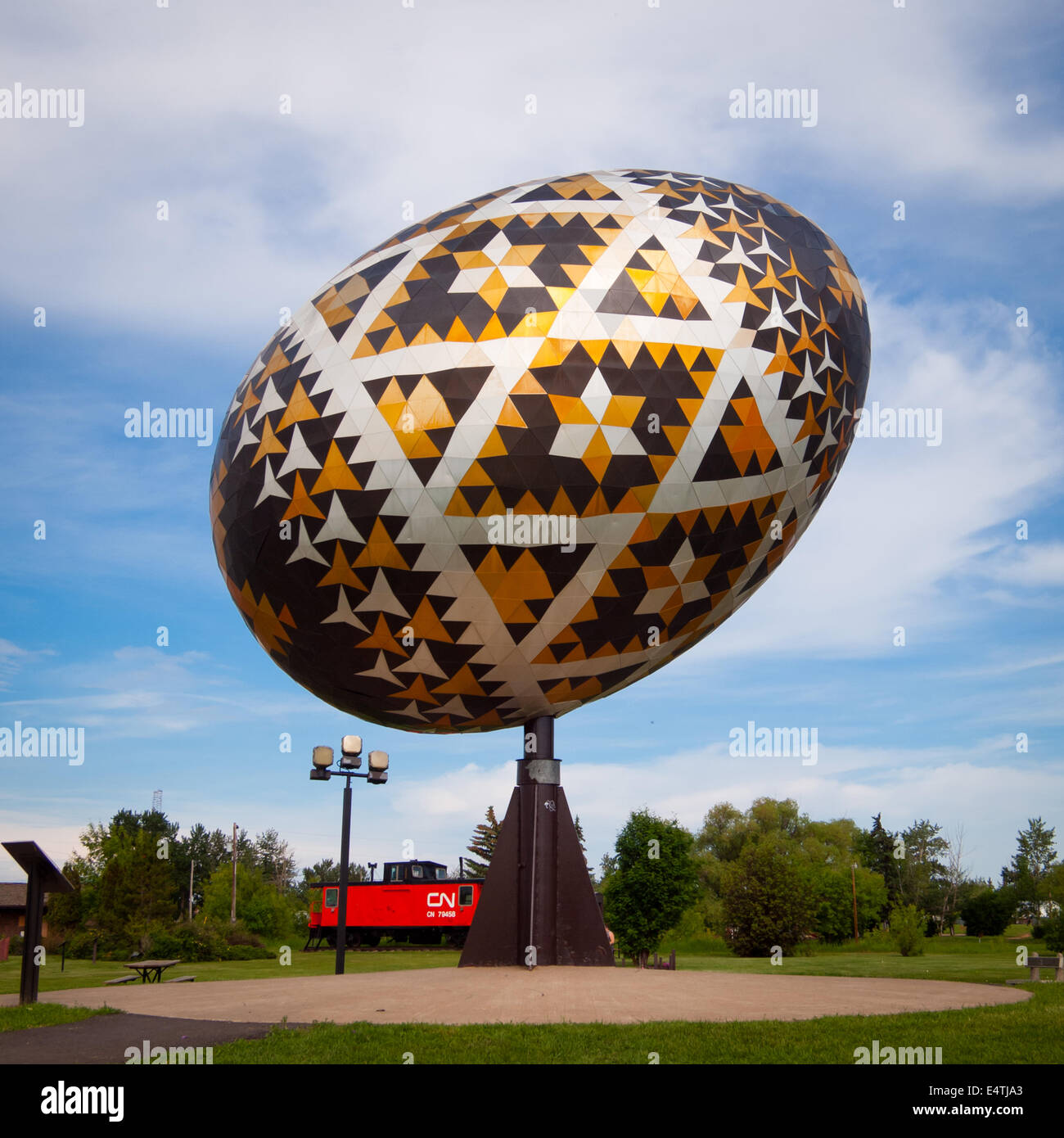 The Vegreville Egg, a giant (world's largest) sculpture of a pysanka, a Ukrainian-style Easter egg. Vegreville, Alberta, Canada. Stock Photo