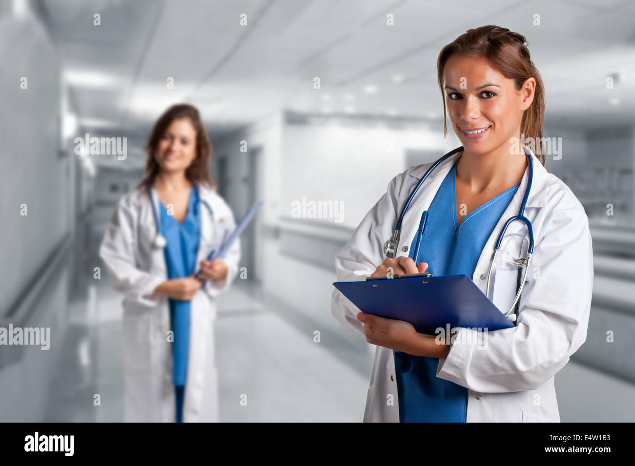 Caucasian female doctor hi-res stock photography and images - Alamy