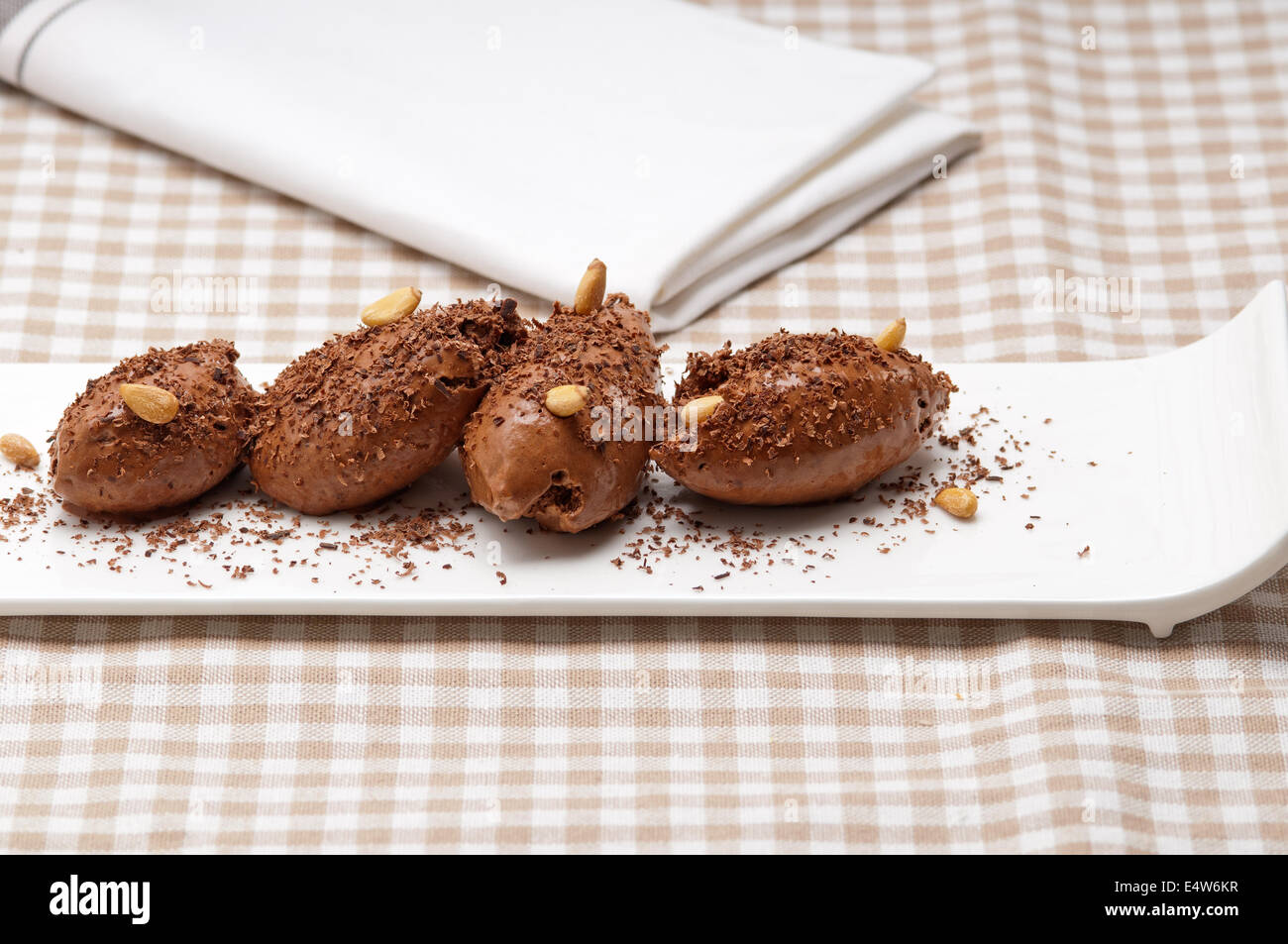 chocolate mousse quenelle dessert Stock Photo Alamy