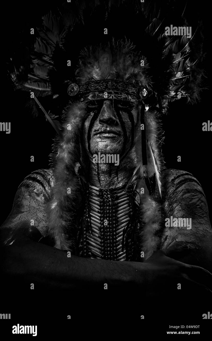 Chief red eagle Black and White Stock Photos & Images - Alamy