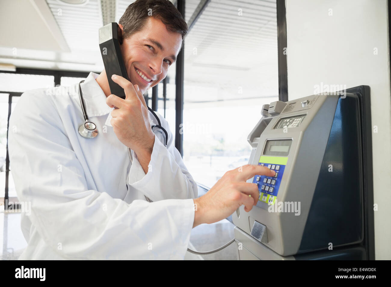Phoning doctor hi-res stock photography and images - Alamy