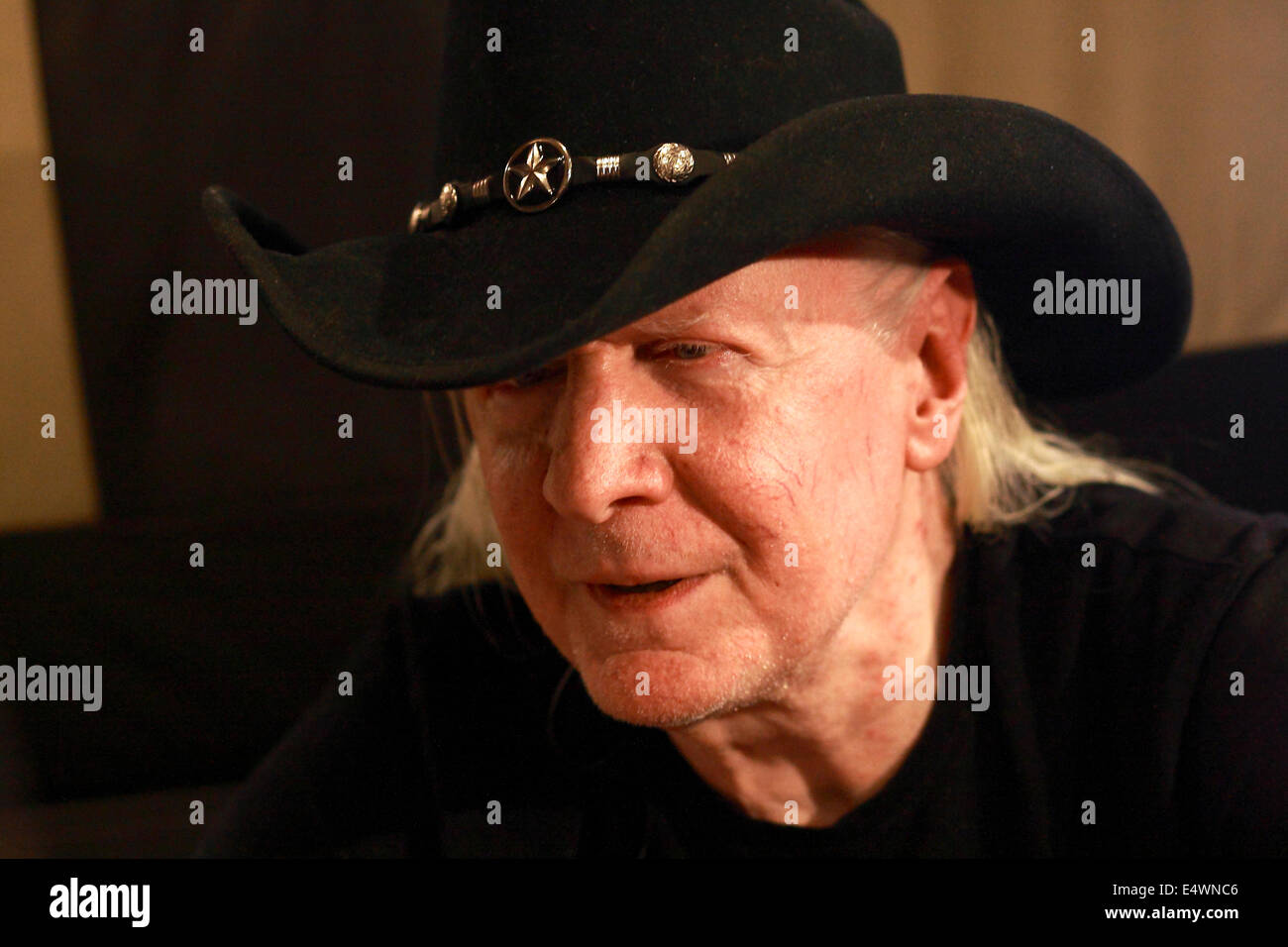 American blues legend Johnny Winter on an interview befor ehis concert at Kesselhaus in Berlin, Germany. On May 4, 2011. Photo: Lutz Mueller-Bohlen/picture alliance Stock Photo