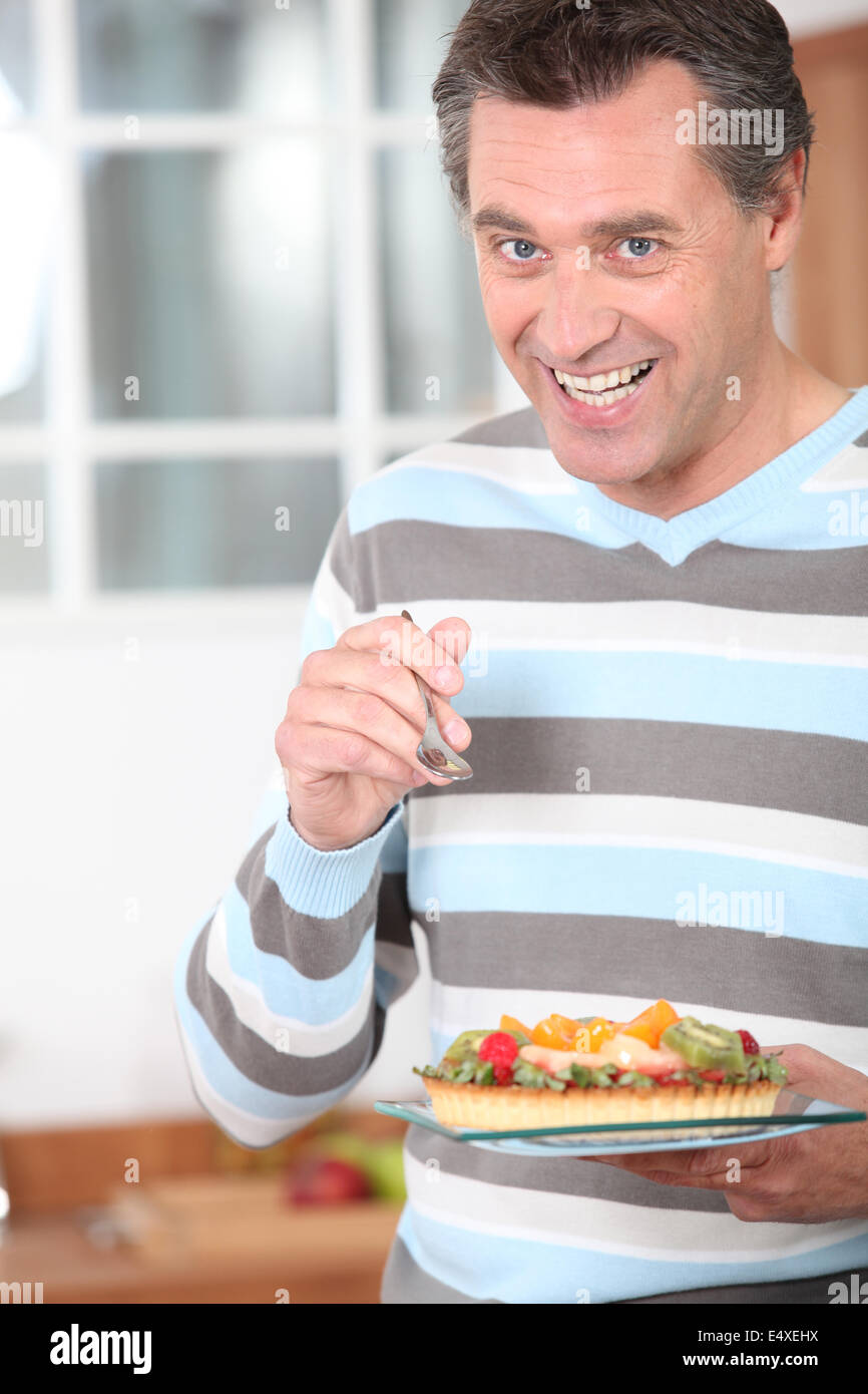 Eating the fruit hires stock photography and images Alamy