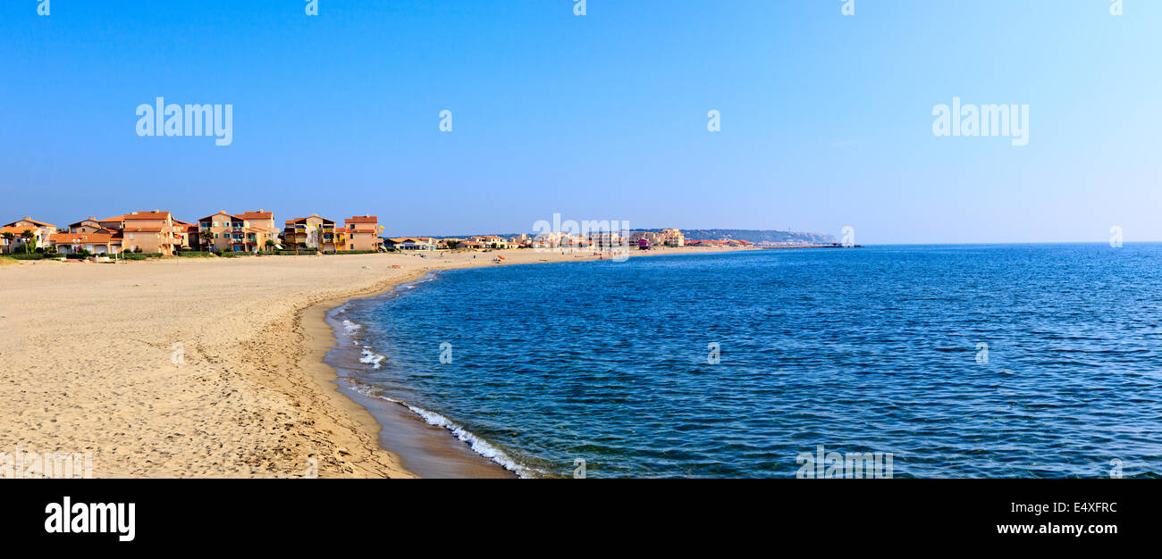 Mediterranean coast of france hires stock photography and images Alamy
