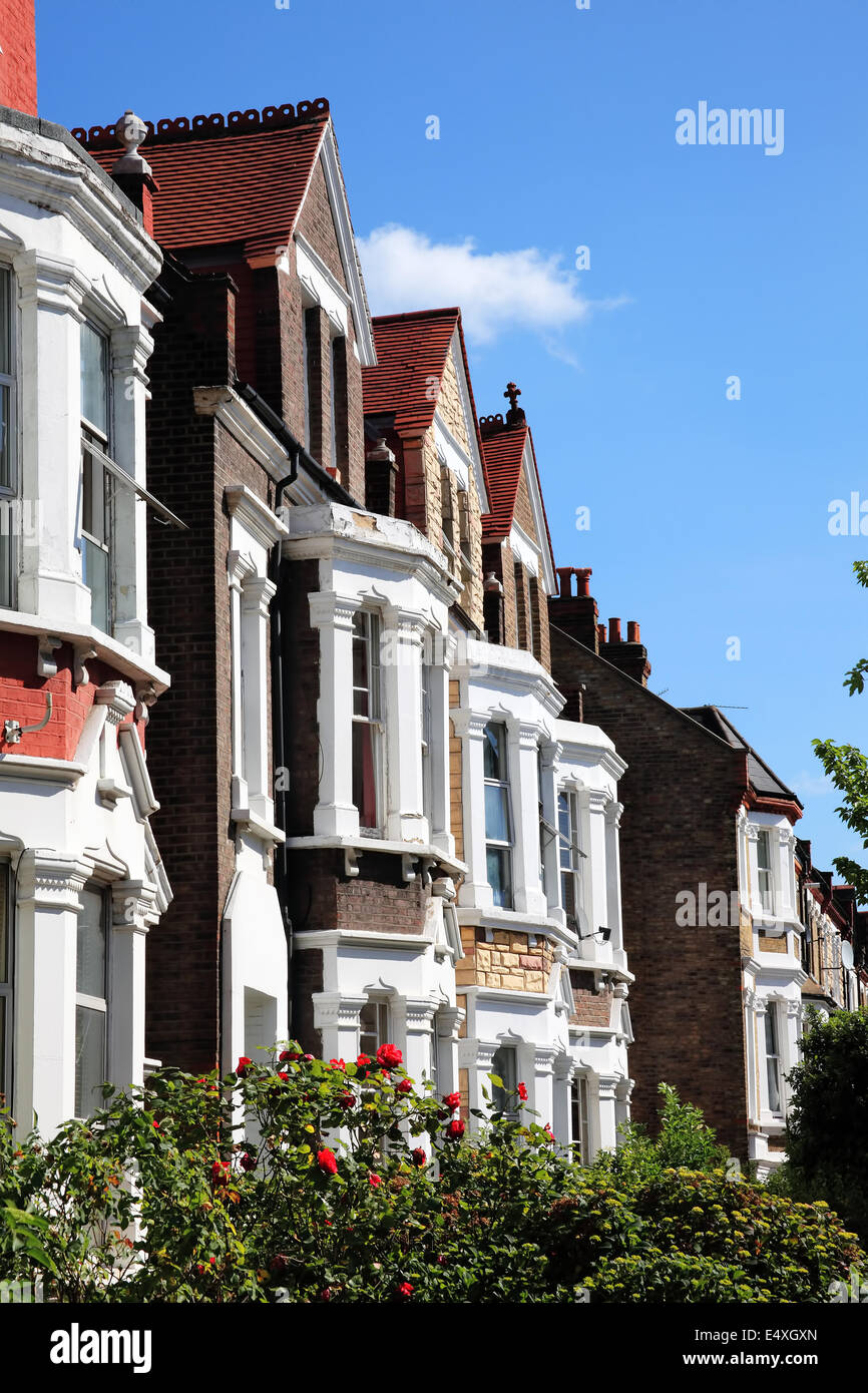 Victorian terraced house in london hires stock photography and images