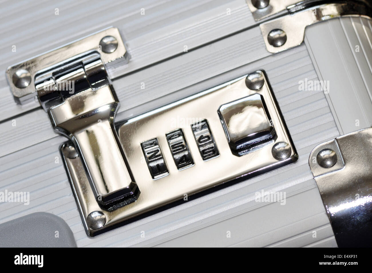 Briefcase combination lock hires stock photography and images Alamy