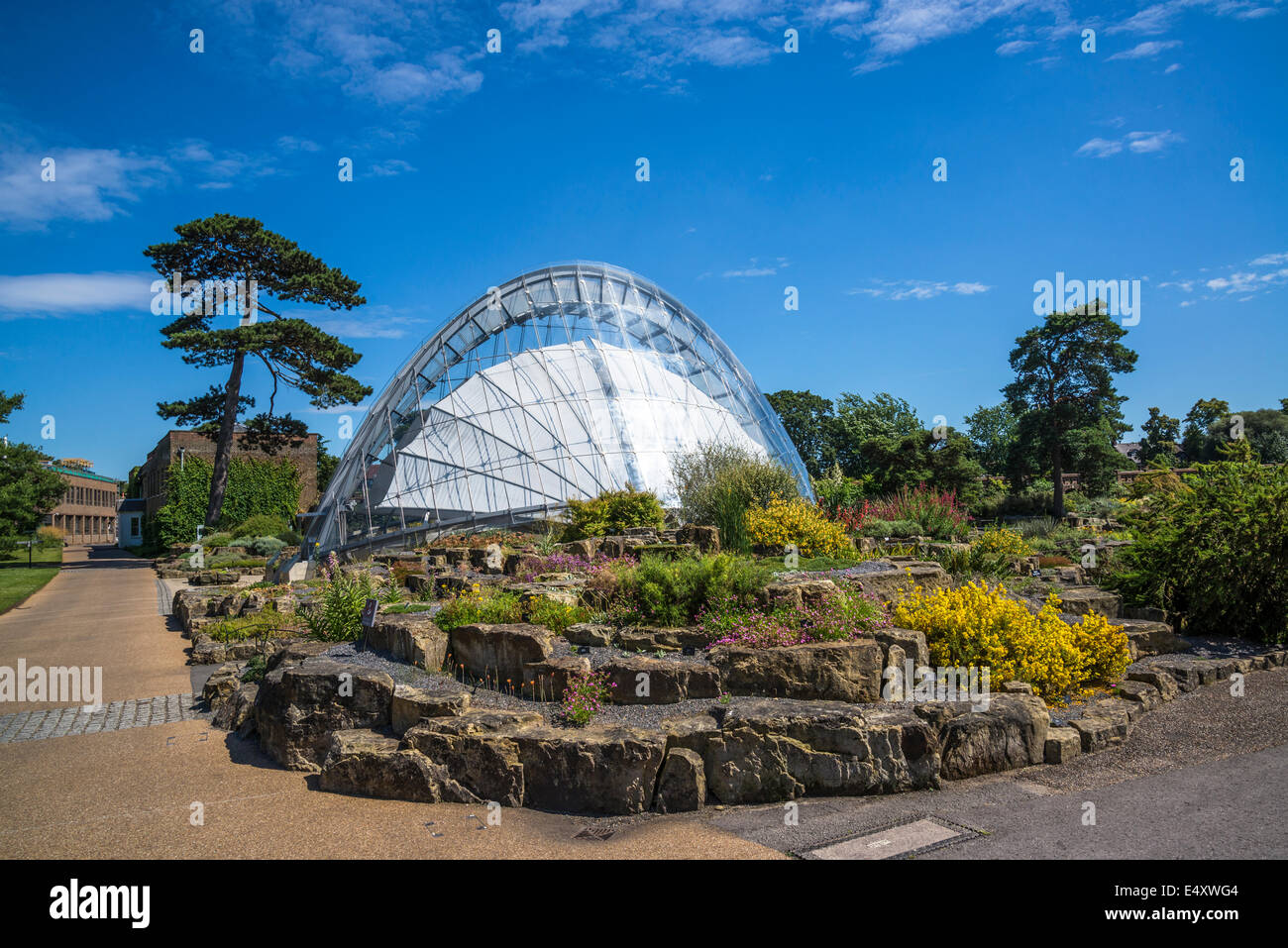 The Davies Alpine House, Kew Royal Botanic Gardens, London, UK Stock Photo