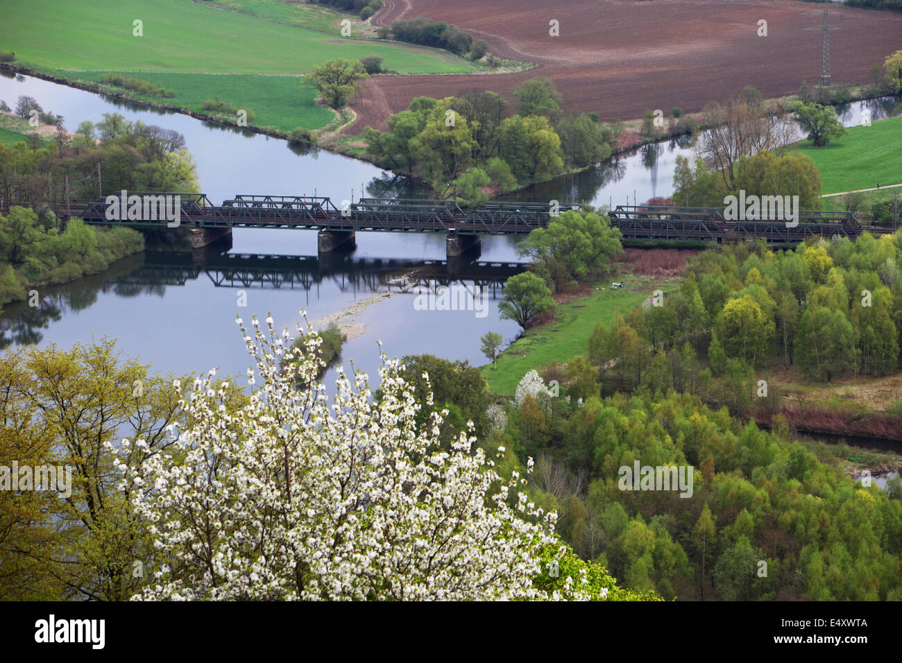 Scenic bridge view hi-res stock photography and images - Alamy
