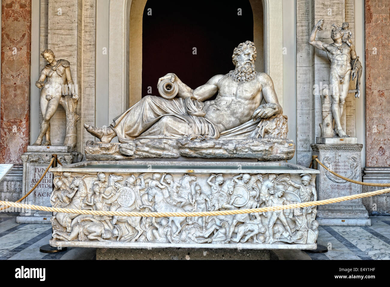Sculptures in Vatican museum Stock Photo Alamy