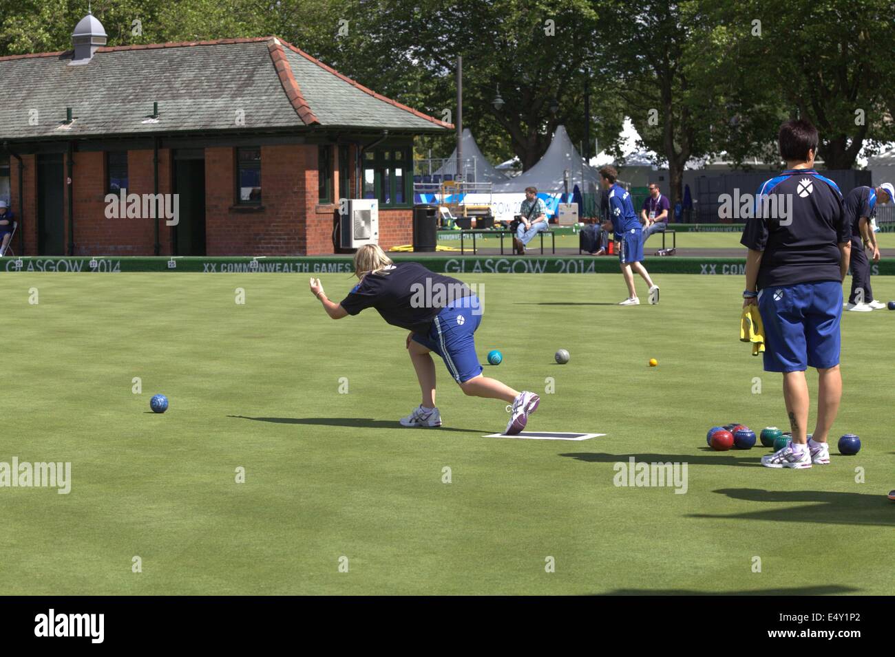 Kelvingrove Lawn Bowls Centre, Glasgow, Scotland, UK, Thursday, 17th July, 2014. Team Scotland training in the venue for the 2014 Commonwealth Games Lawn Bowls Competition Stock Photo
