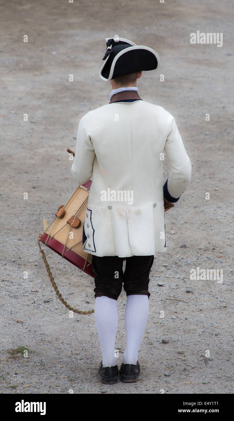 Fife drum drummer hires stock photography and images Alamy