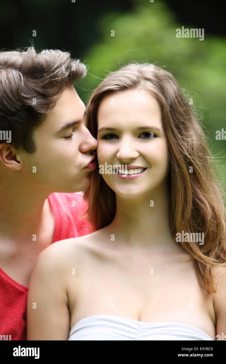 Students kissing hi-res stock photography and images