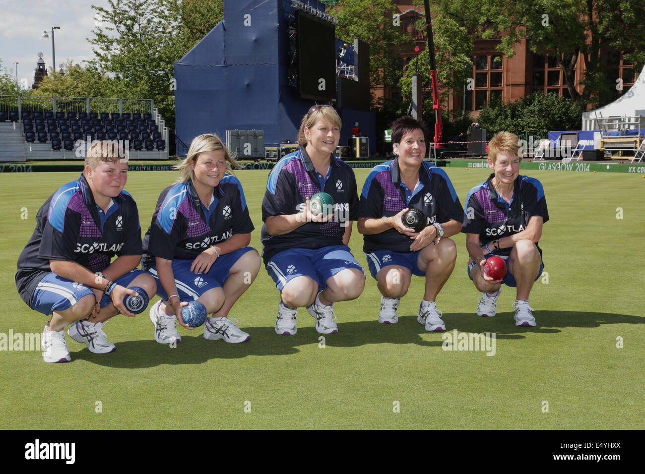 Kelvingrove Lawn Bowls Centre, Glasgow, Scotland, UK, Thursday, 17th July, 2014. Team Scotland Women's Team in the venue for the 2014 Commonwealth Games Lawn Bowls Competition, left to right, Lauren Baillie, Claire Johnston, Caroline Brown, Lorraine Malloy, Margaret Letham Stock Photo