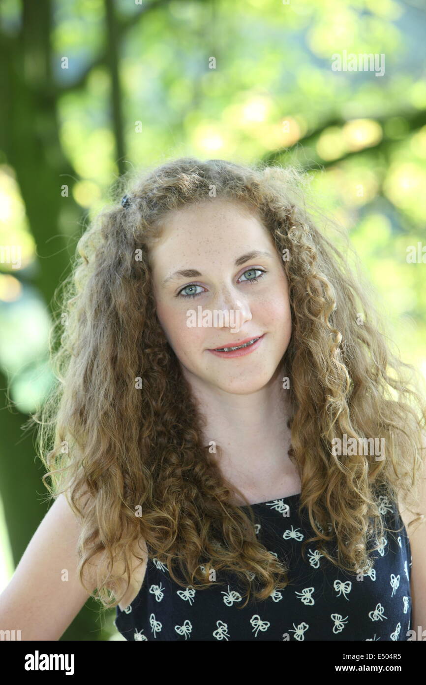 Curly hair student hi-res stock photography and images - Alamy
