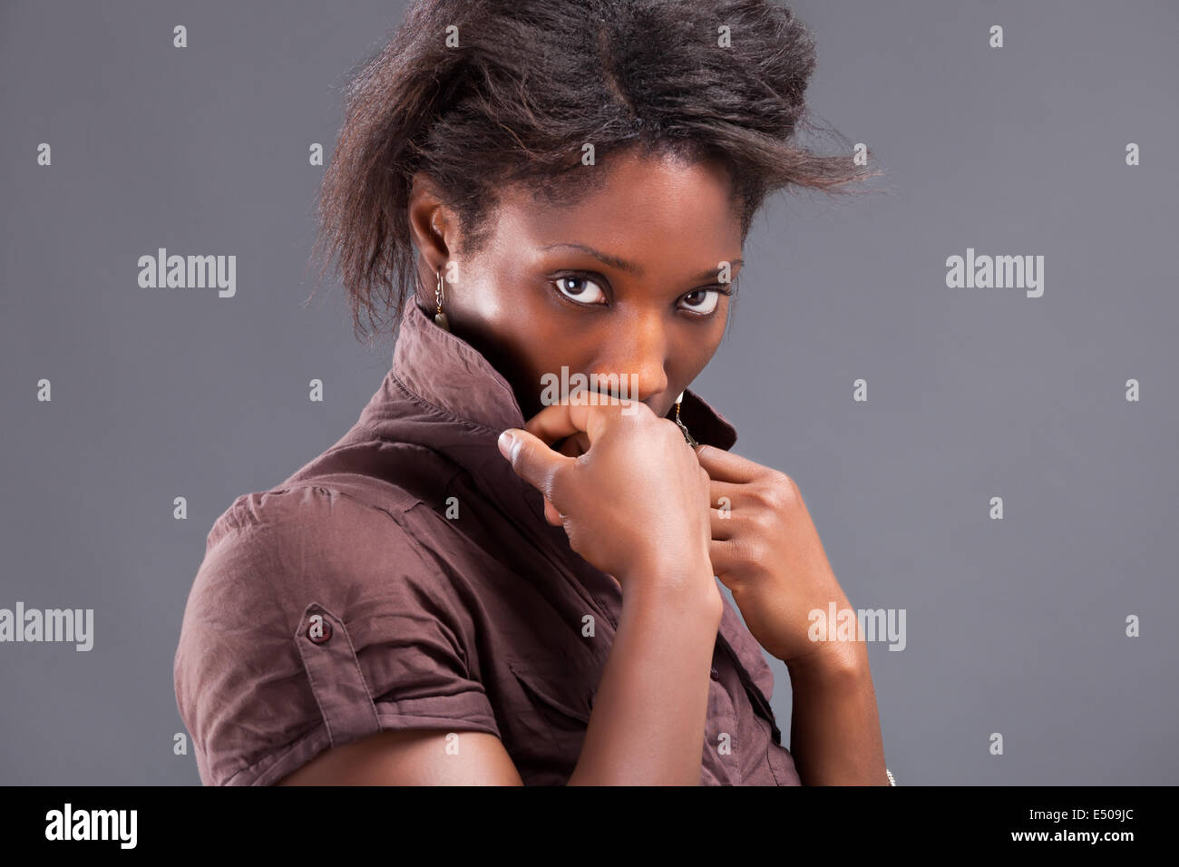 Portrait of a young beautiful black woman Stock Photo - Alamy