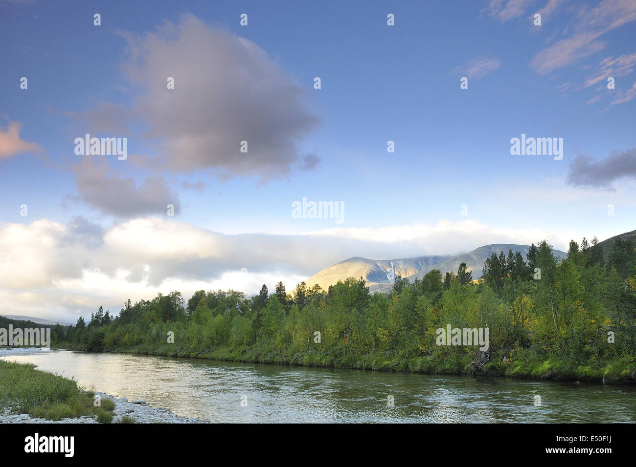 Atna river hi-res stock photography and images - Alamy