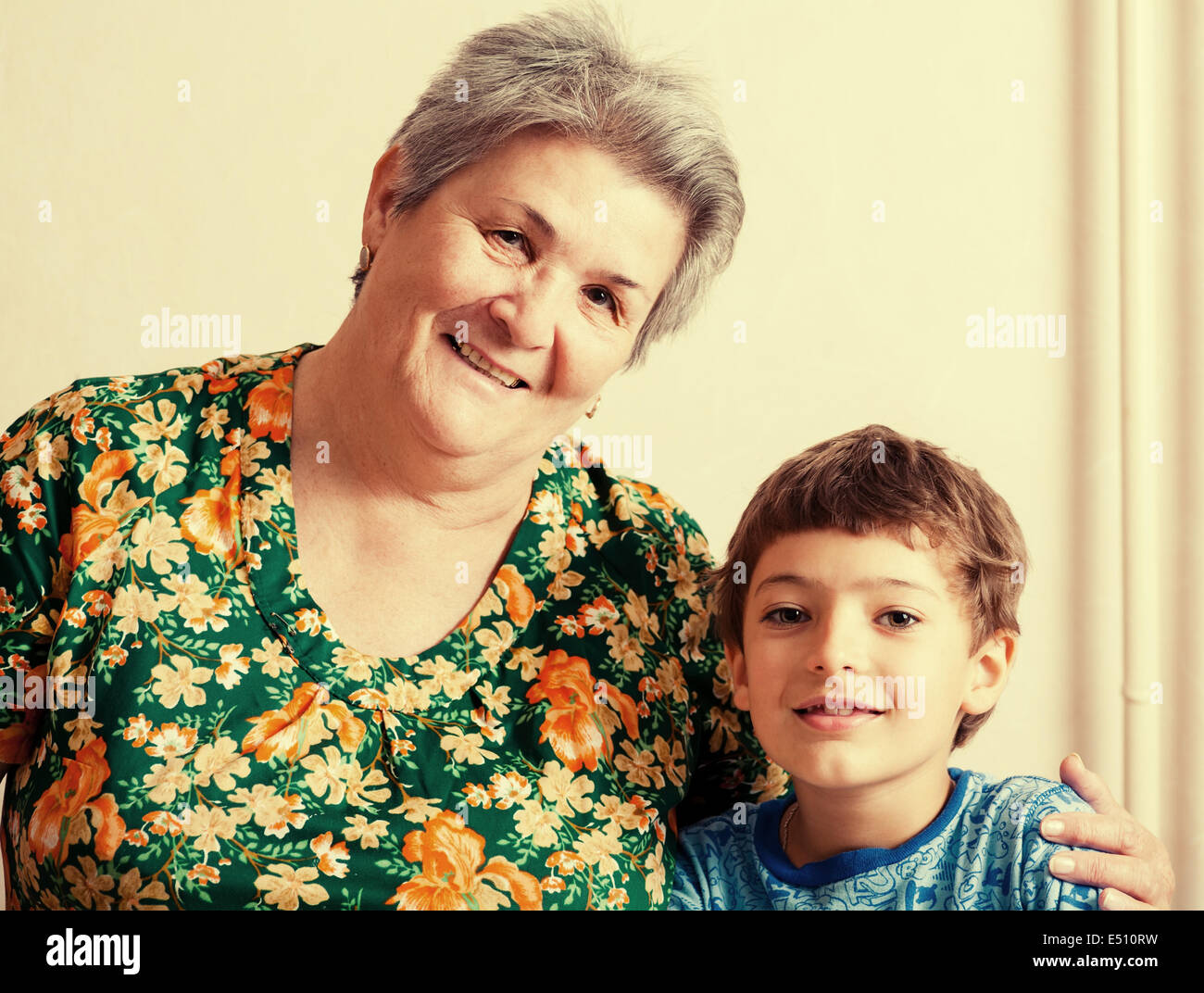 Grandmother teaching grandson hi res stock photography and images Alamy Grandmother teaching grandson hi res stock photography and images Alamy