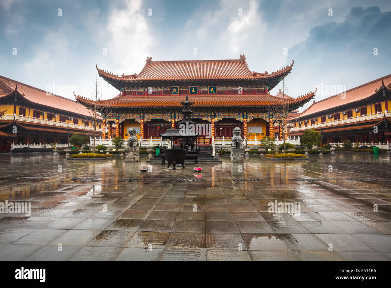 chinese temple building Stock Photo