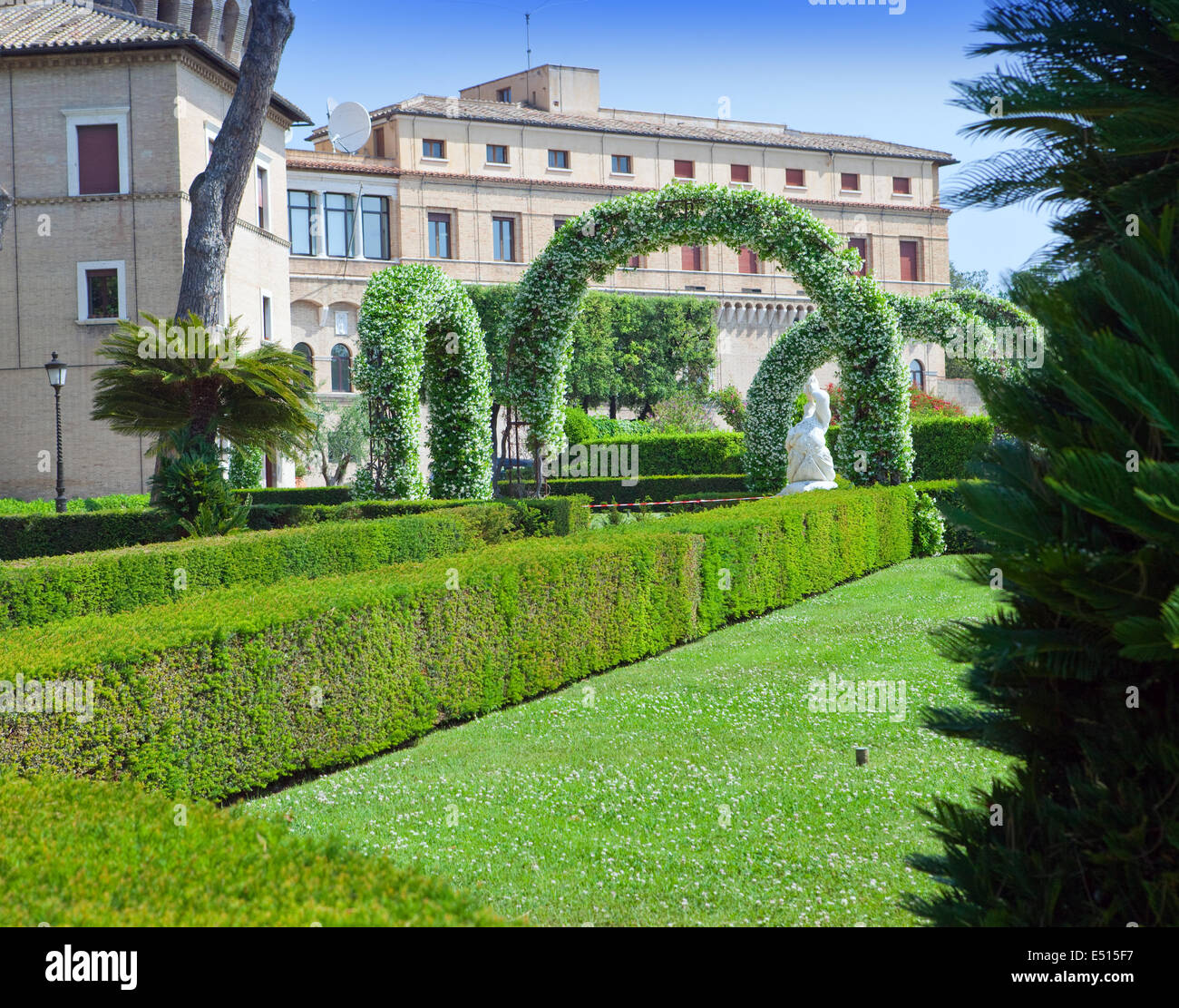 Vatican. A Vatican garden Stock Photo Alamy