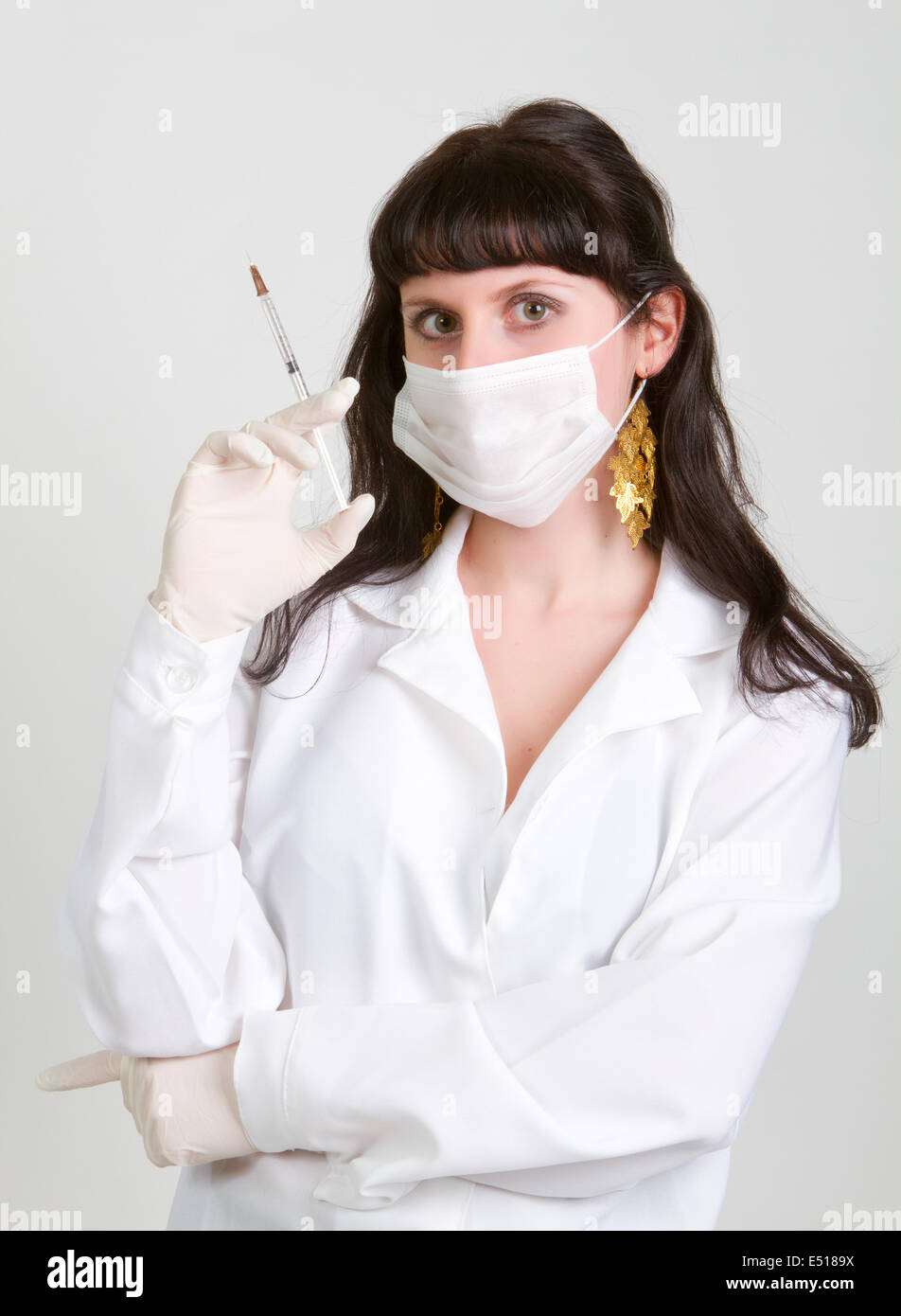 Bright female doctor hi-res stock photography and images - Alamy