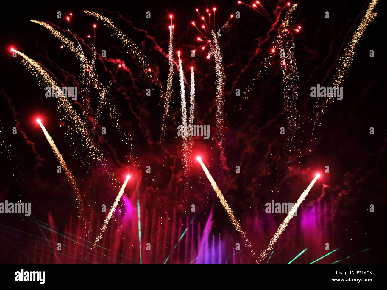 Binfire hi-res stock photography and images - Alamy
