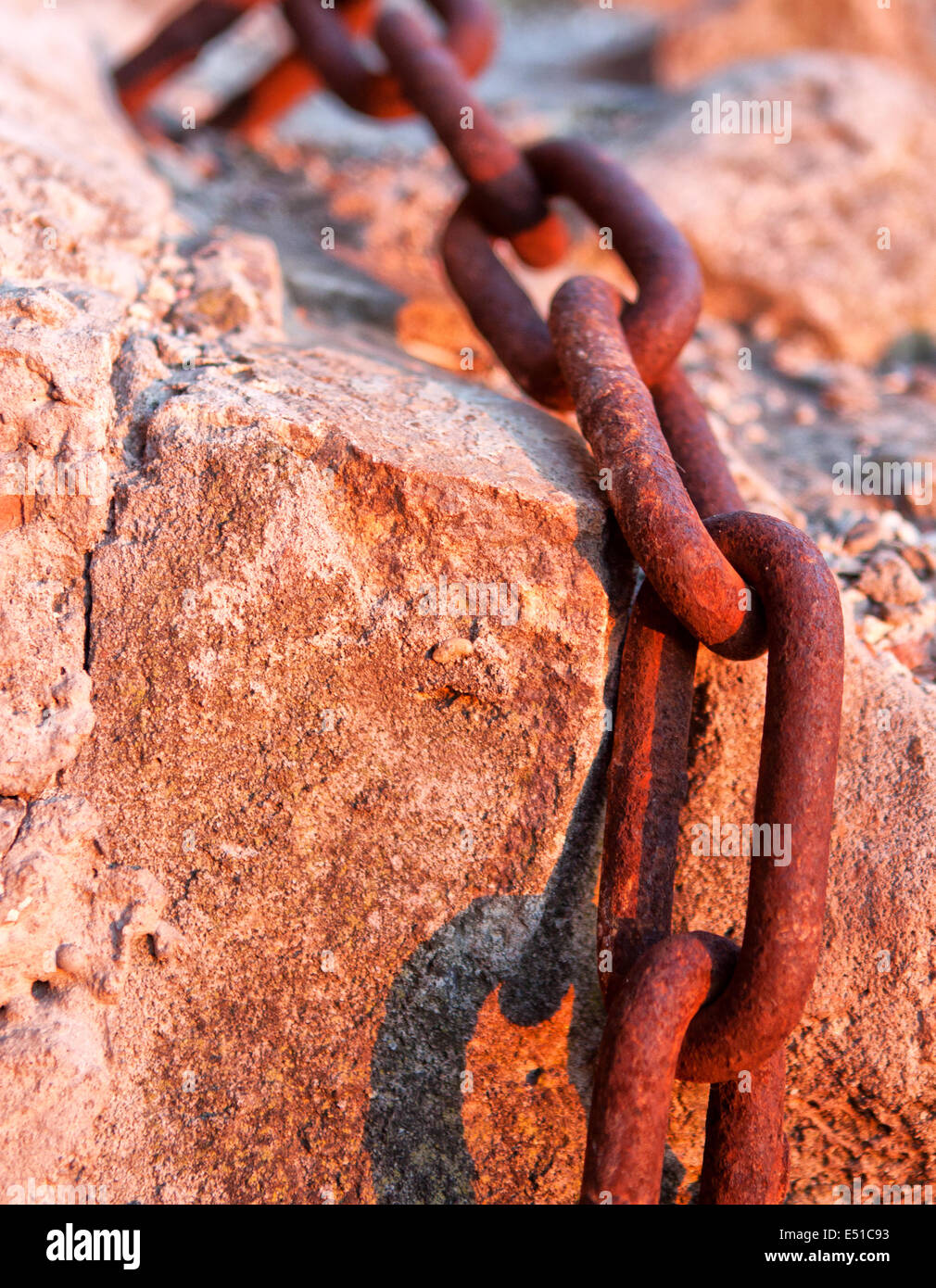 Macro chain link Stock Photo Alamy