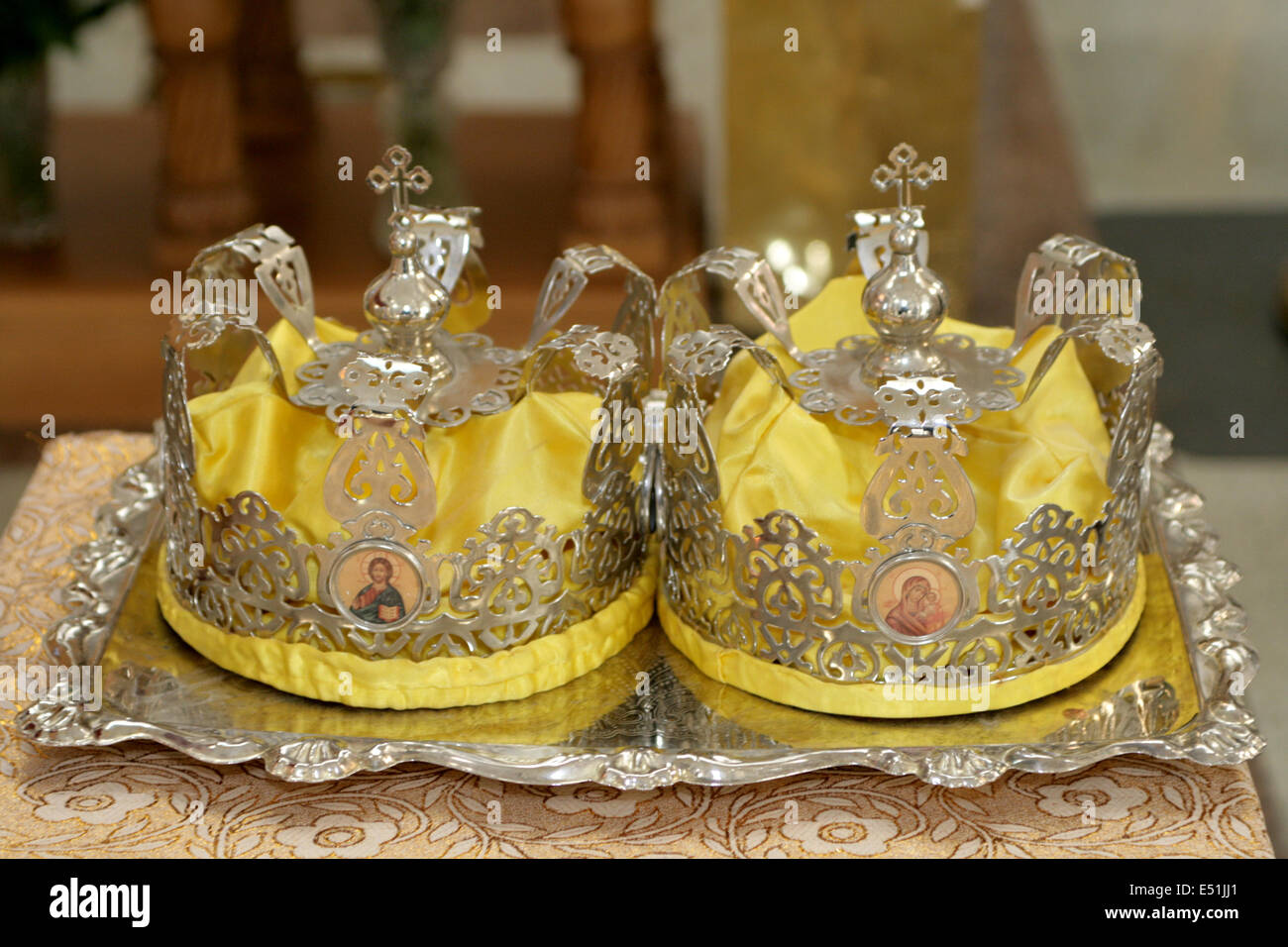 ukrainian wedding headpiece