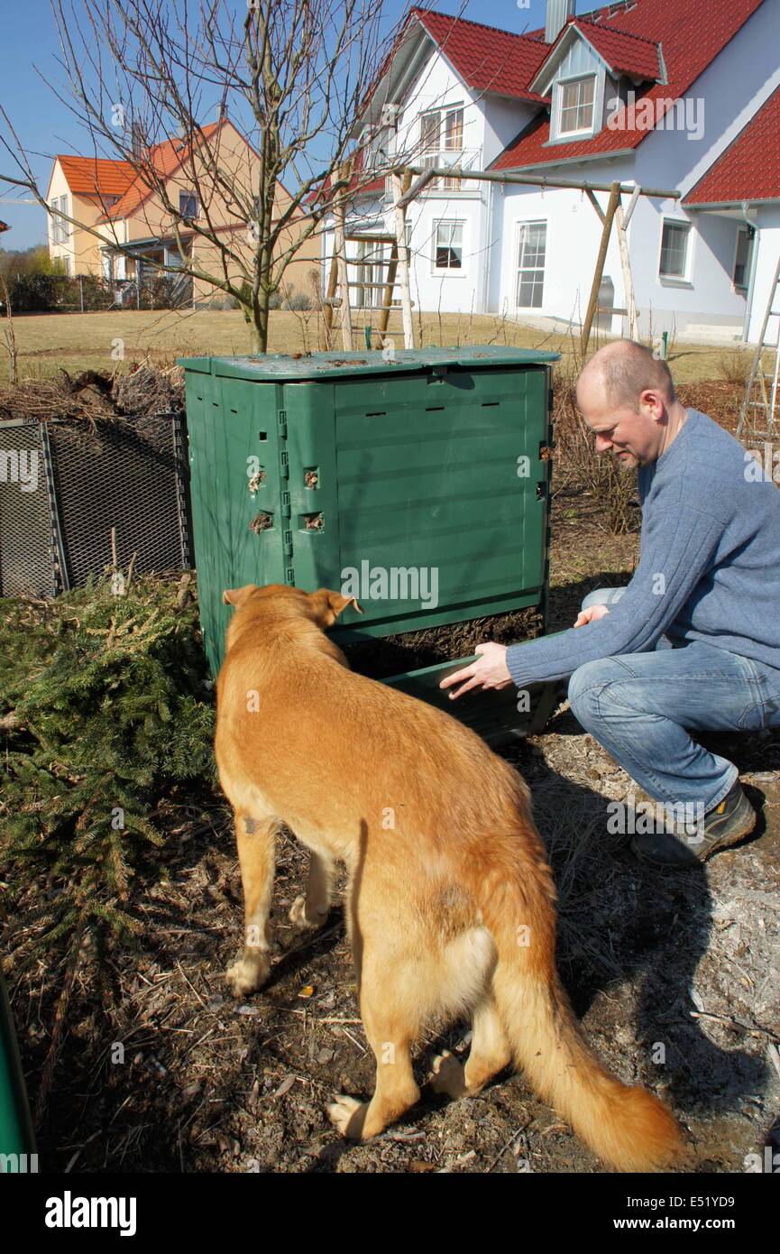 Compost hi-res stock photography and images - Alamy
