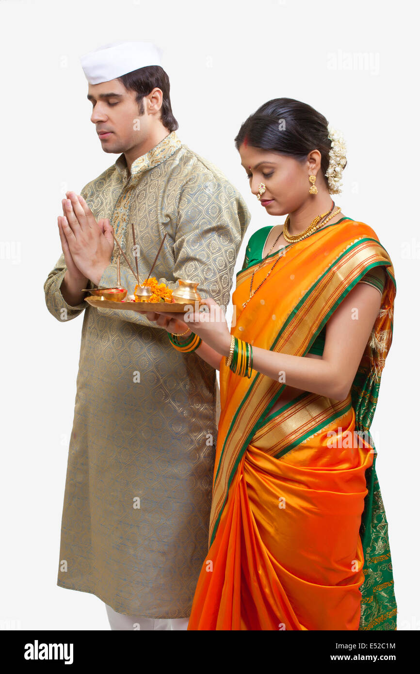 Maharashtrian couple praying Stock Photo