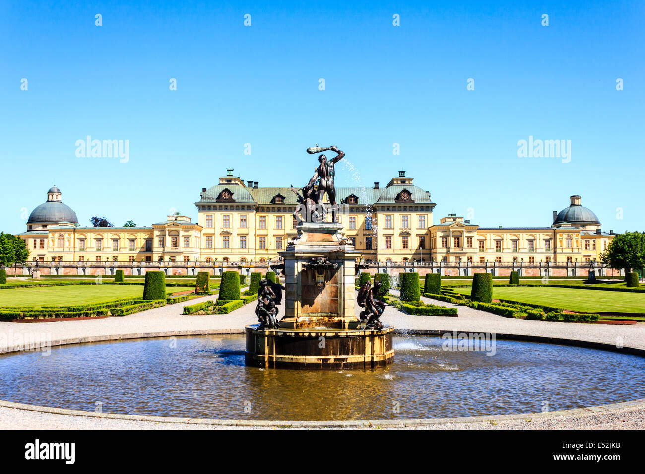 Fountain in front of Drottningholms slott (royal palace) outside of Stockholm, Sweden Stock Photo