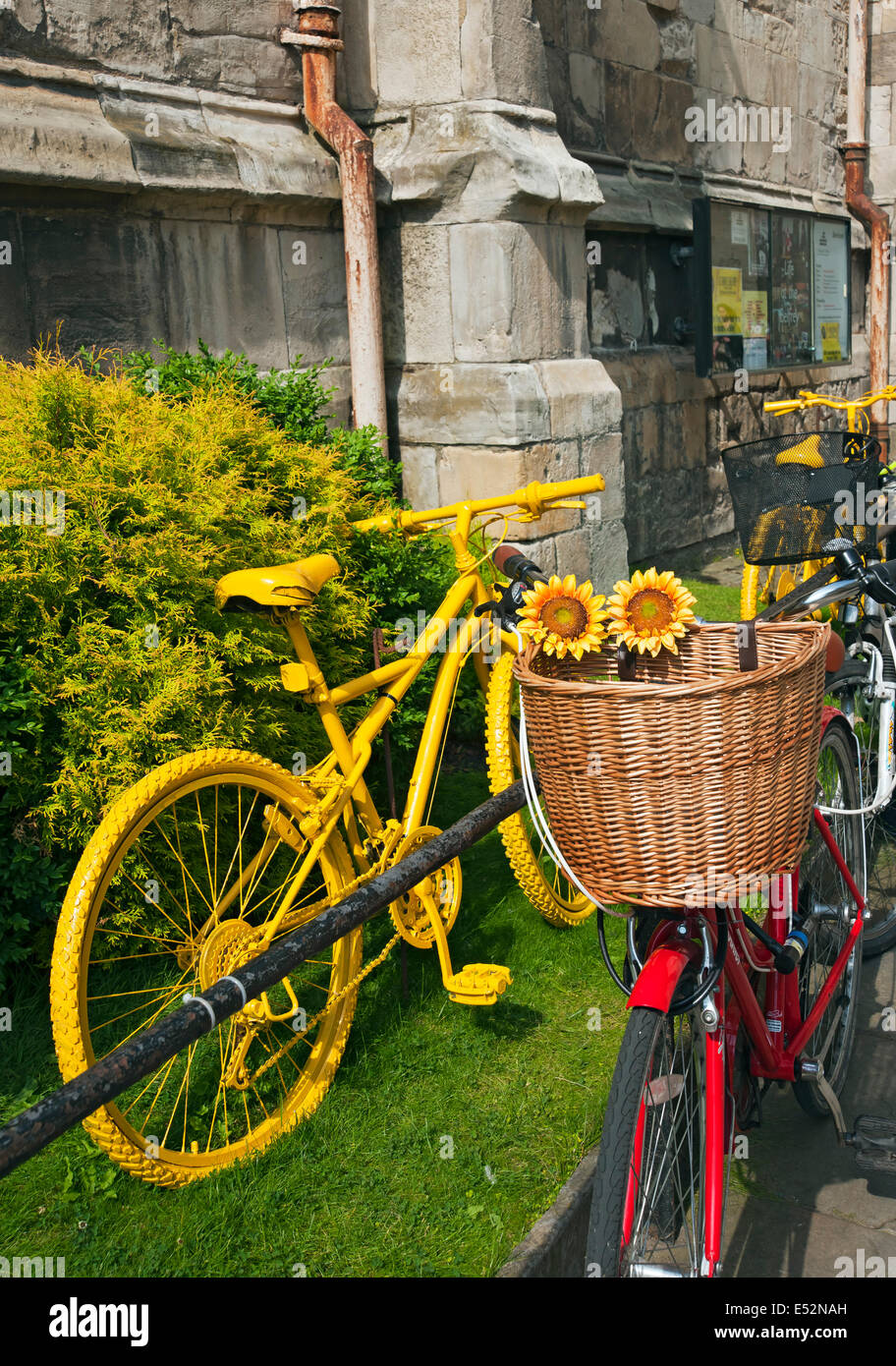 Very bright yellow bike hi res stock photography and images Alamy