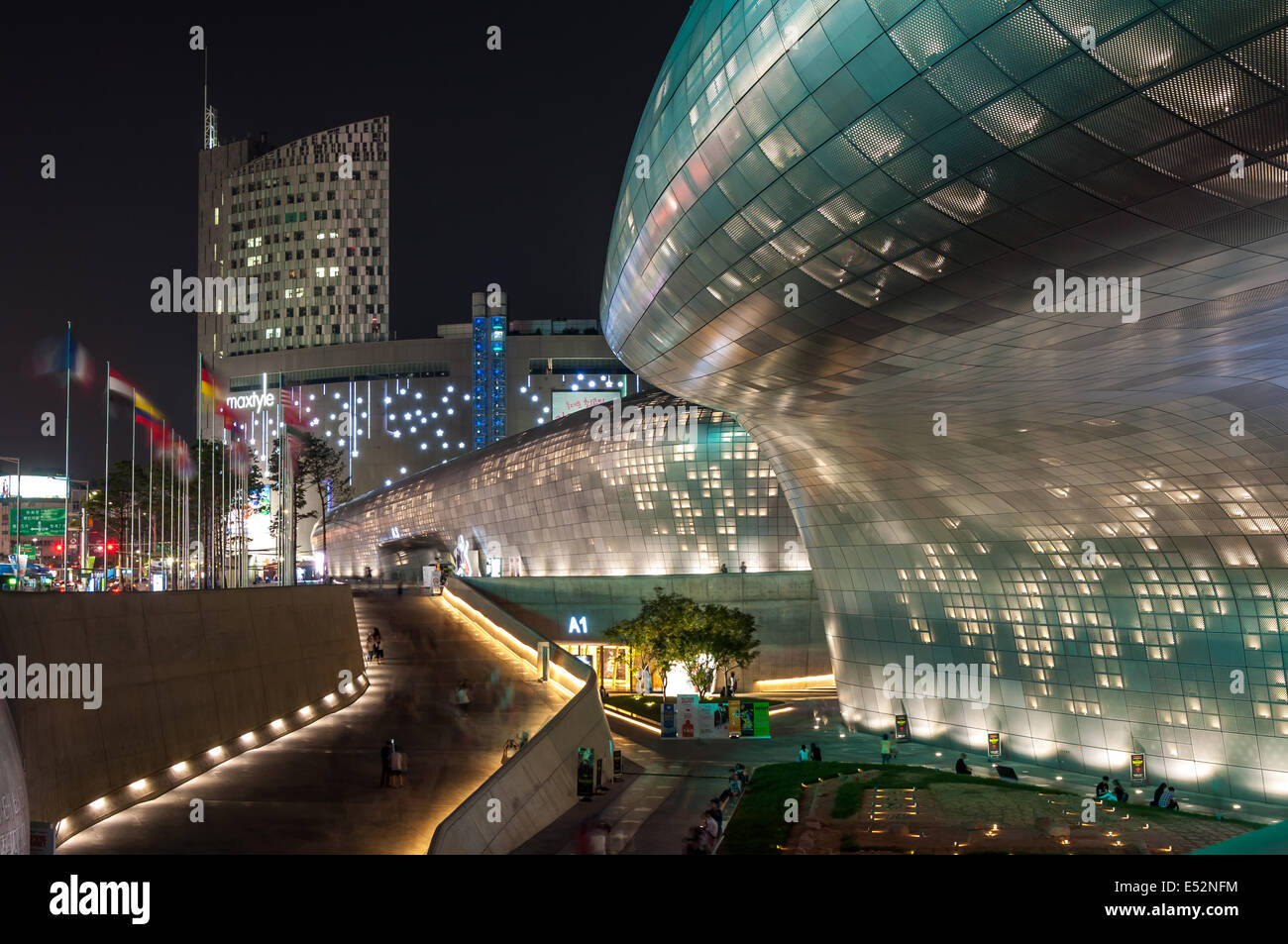 Dongdaemun Design Plaza is a new urban development in Seoul, South Korea, designed by Zaha Hadid. Stock Photo