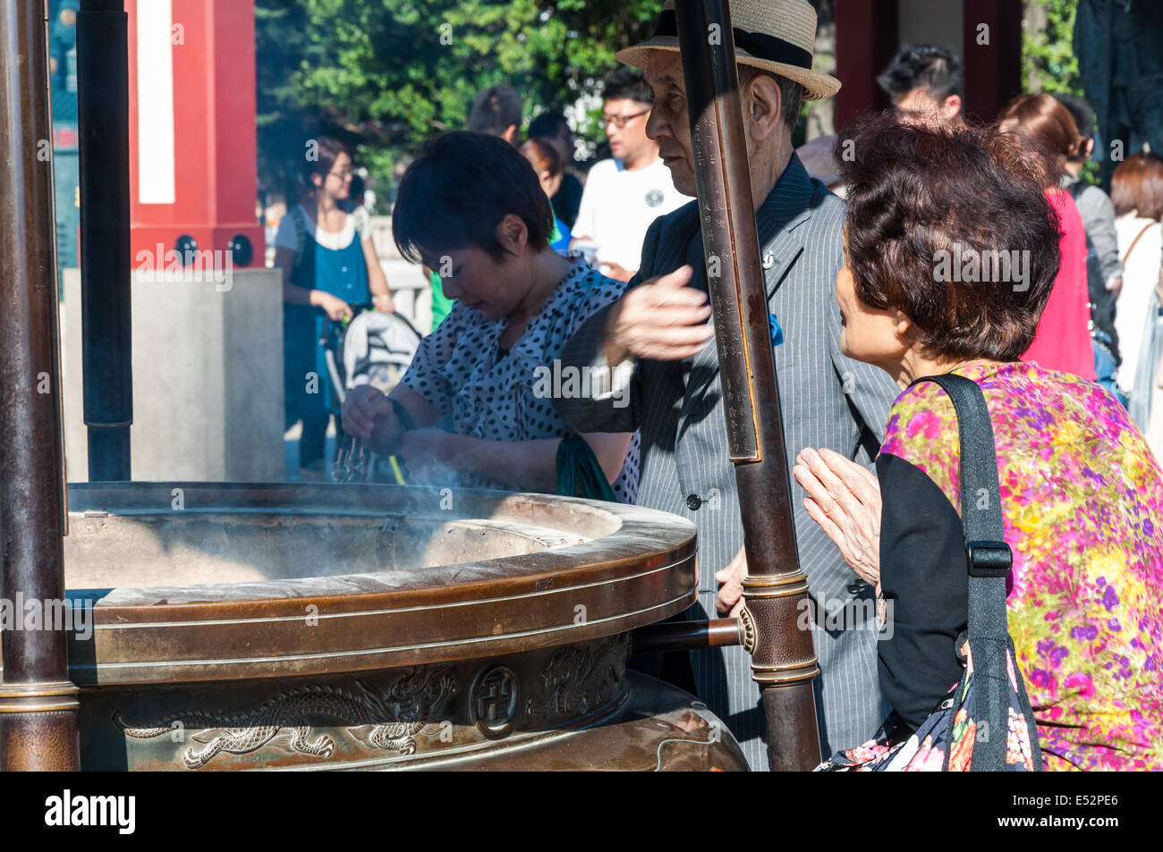 Incense smoke in senso ji temple hi-res stock photography and images ...