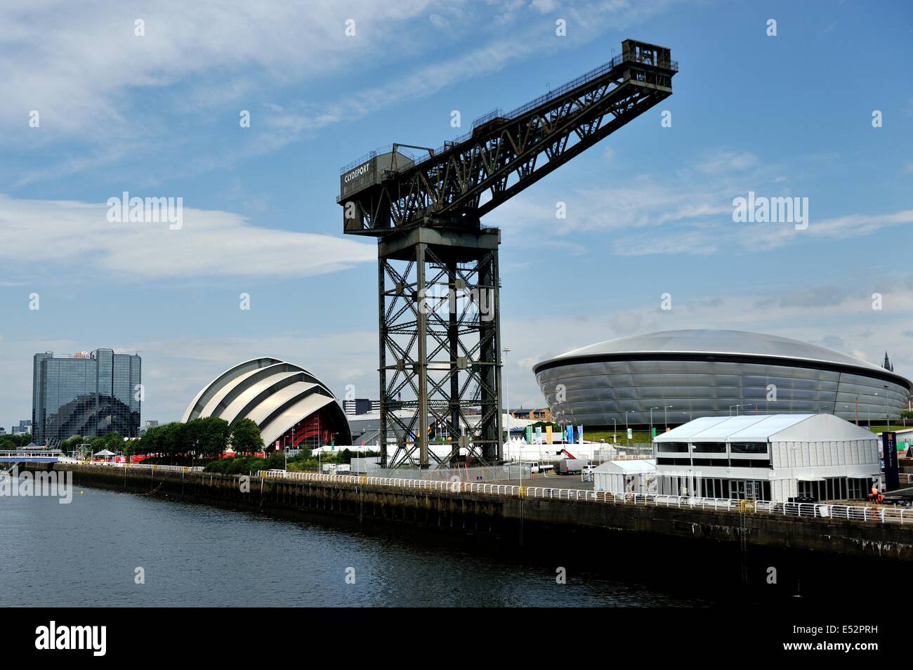 Sunny day on Glasgow's River Clyde featuring the Armadillo, Finnieston Crane and The Hydro landmarks Stock Photo