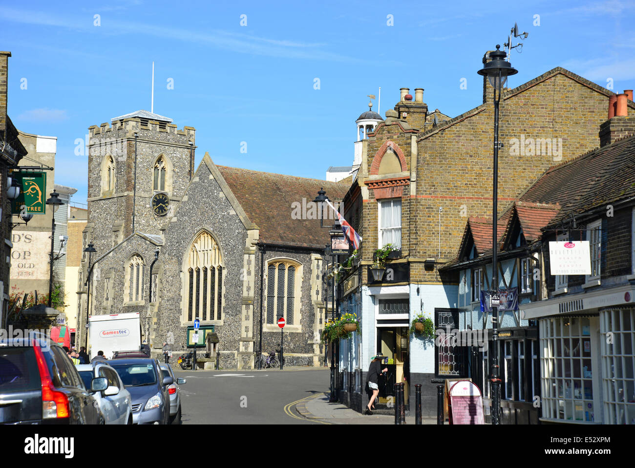 St Margaret's Church, Windsor Street, Uxbridge, London Borough of Stock Photo 71979676 Alamy
