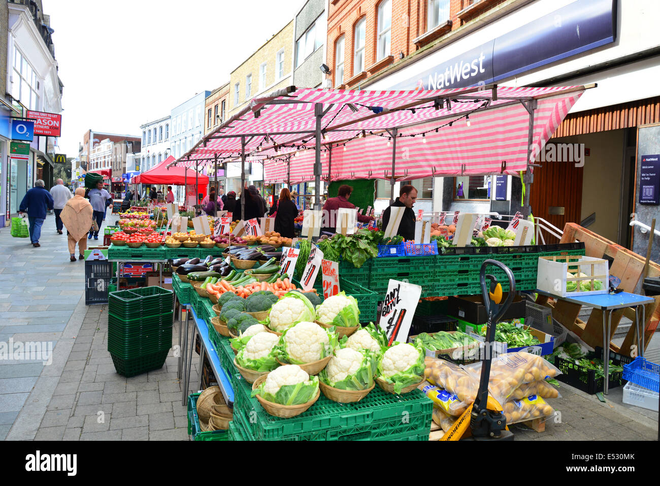 Farmer's Market, High Street, Maidenhead, Royal Borough of Windsor and