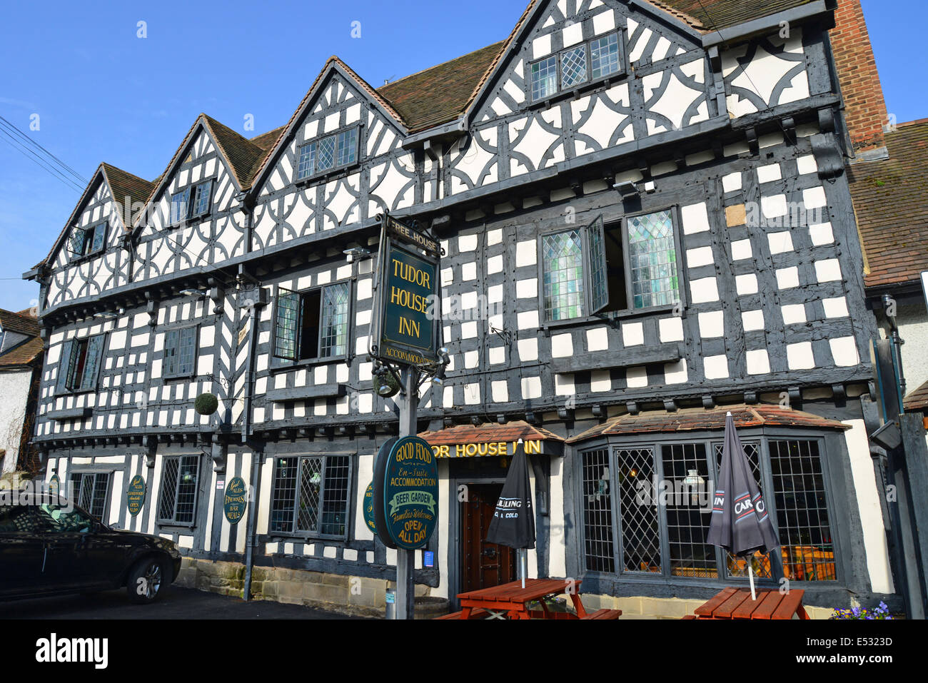 15th century Tudor House Inn, West Street, Warwick, Warwickshire