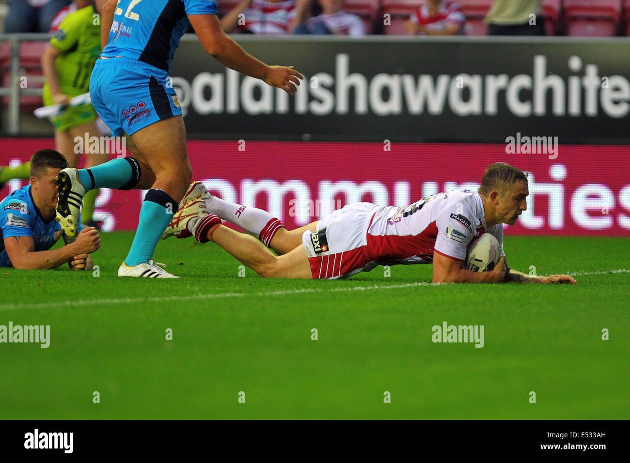 Wigan warriors sam powell hi-res stock photography and images - Alamy