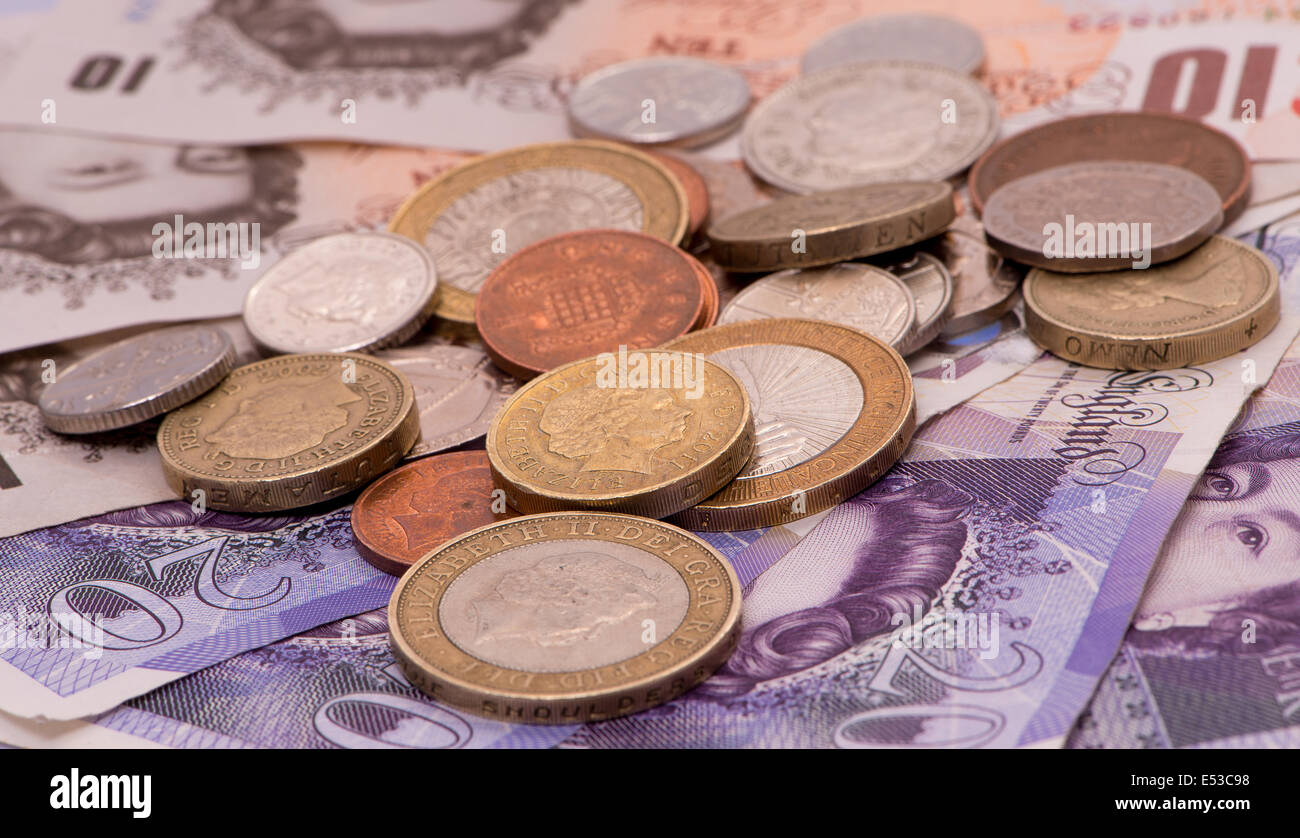 Money British pound sterling coins and paper Stock Photo - Alamy
